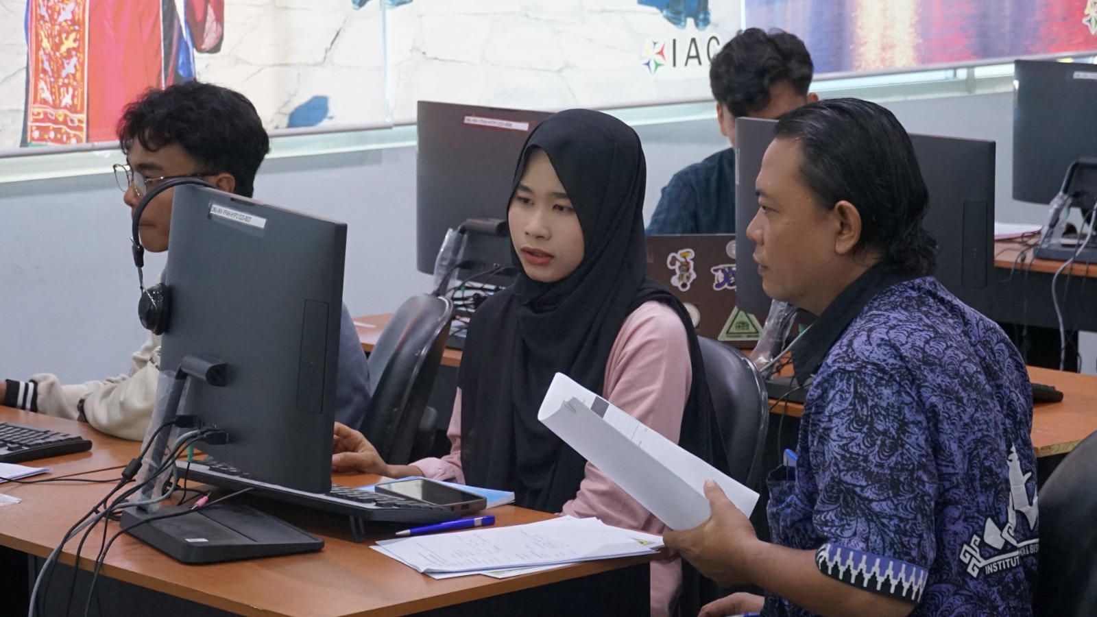 Menuju Lulusan Kompeten Dan Diakui Secara Nasional: IIB Darmajaya Gelar Sertifikasi Profesi BNSP