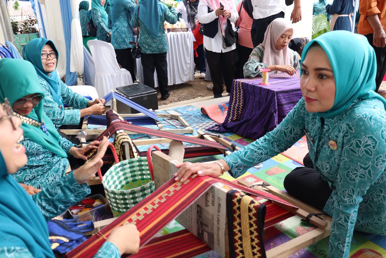 Resmikan Desa TAPIS, Purnama Wulan Sari Ajak Masyarakat Bangun Ketahanan Pangan