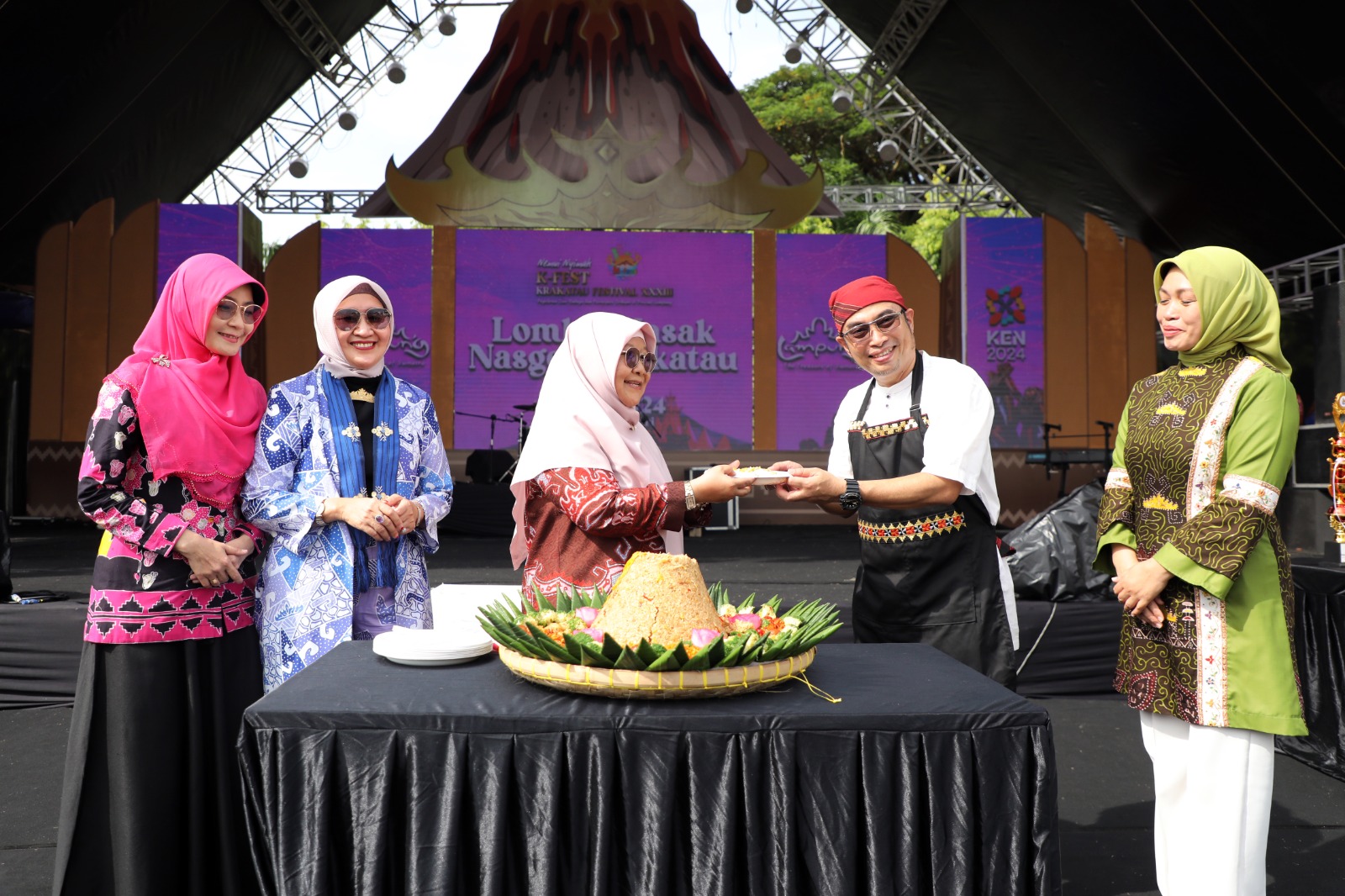 Pemprov  Gelar Lomba Masak Nasi Goreng Dalam Rangka Festival Krakatau XXXIII Tahun 2024