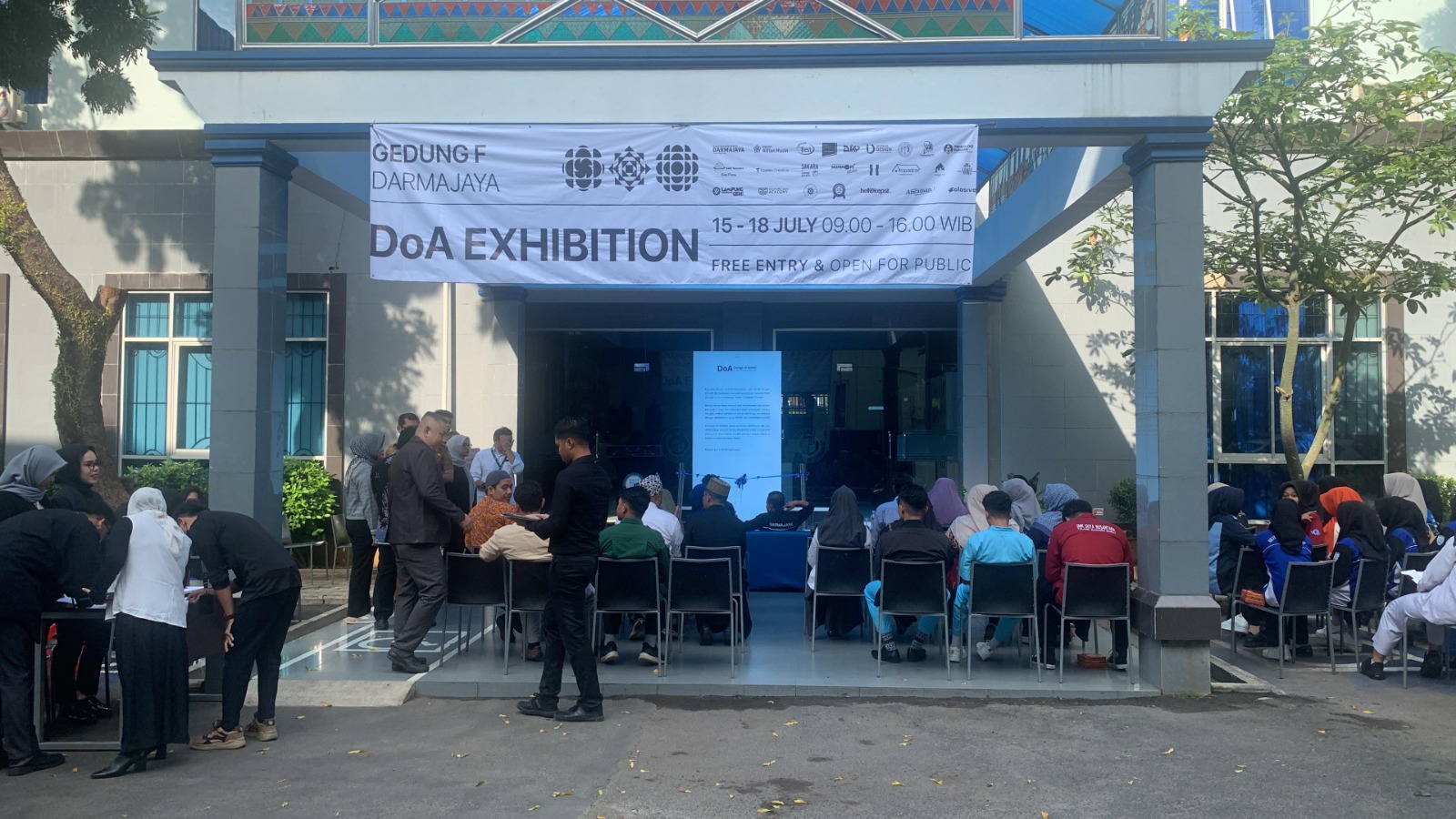 Pameran Perdana DoA Darmajaya Dibuka! Kolaborasi Desain, Hukum, Pariwisata, Dan Pangan