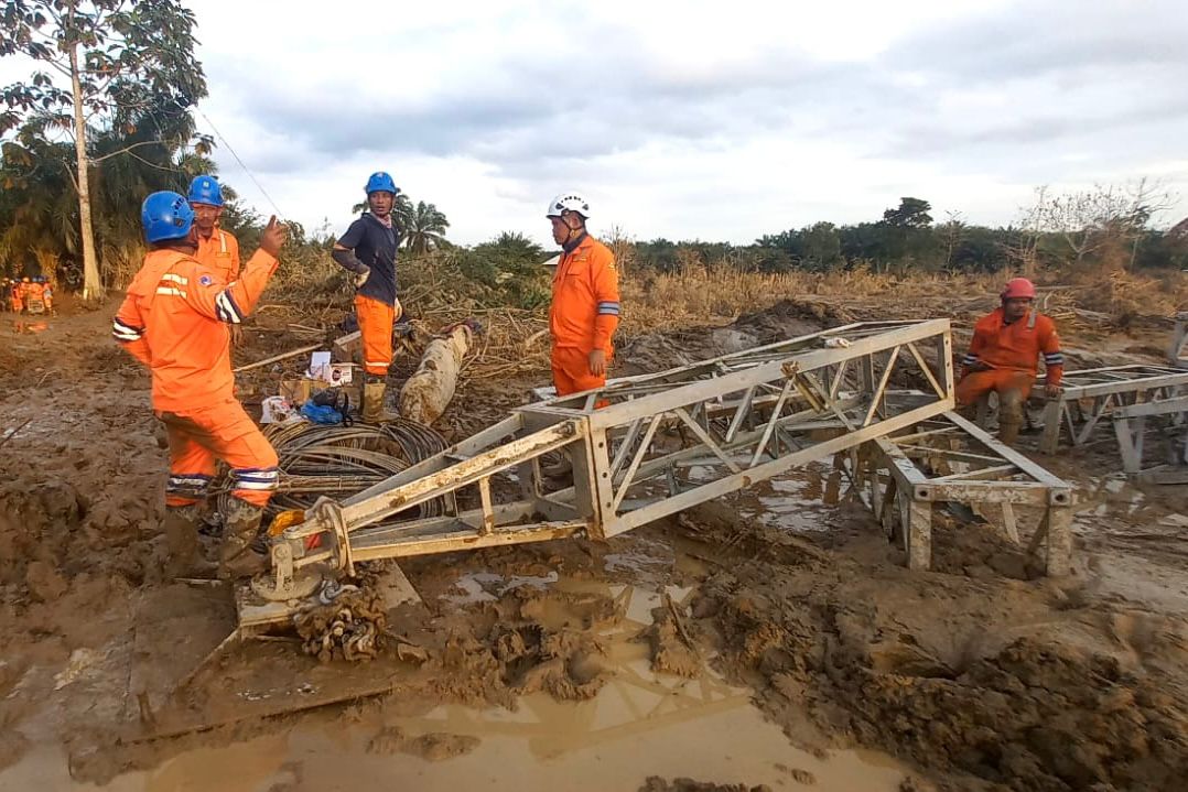 PLN Kebut Perbaiki Jalur Listrik Langsa-Pangkalan Brandan, Penopang Pemulihan Kelistrikan Aceh