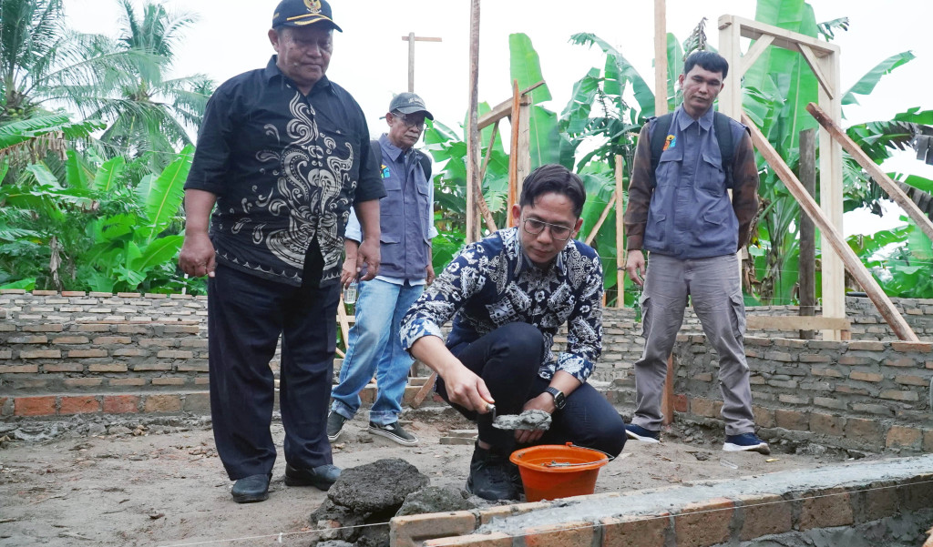 Tak Ada Lagi Rumah Reyot Di 2026, Bupati Egi Tegas: Jangan Ada Pungli!