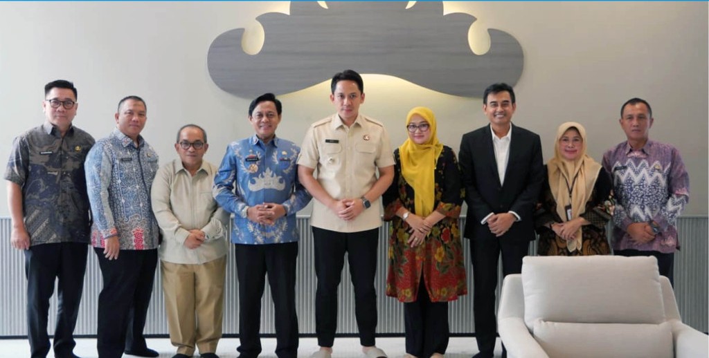 Lamsel Kerjasama Dengan PT Fokus Indo Lighting Perbaiki Lampu Jalan