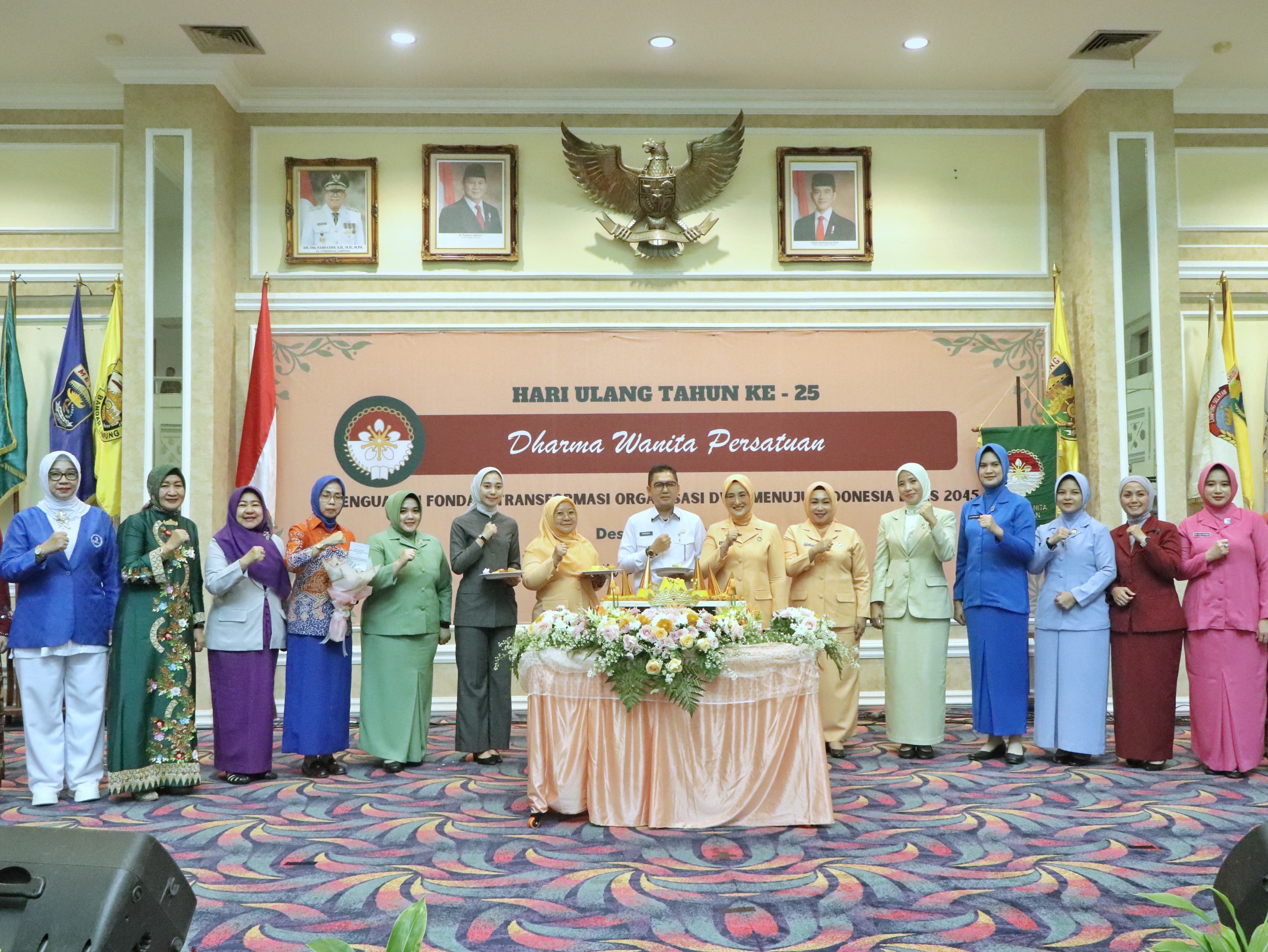 Pj. Sekdaprov Lampung Hadiri HUT Ke-25 Dharma Wanita