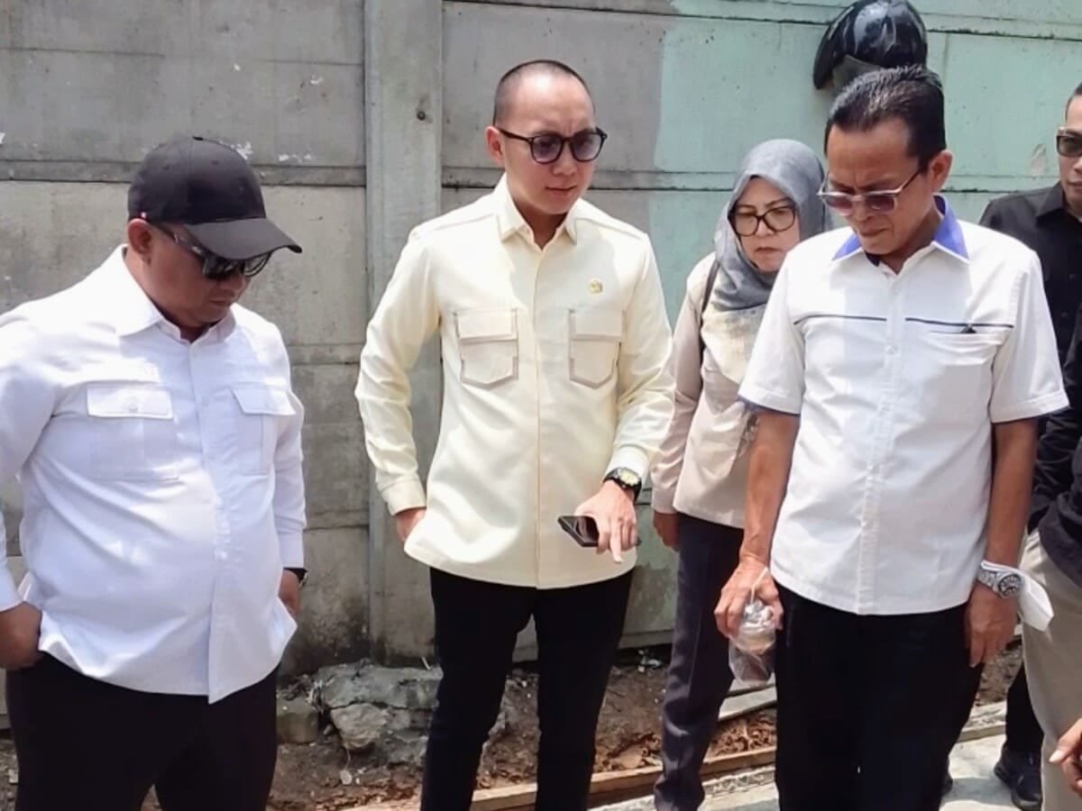 DPRD Sidak Lagi Trotoar Rp21,77 Miliar Jalan Sultan Agung, Temukan Material Bekas