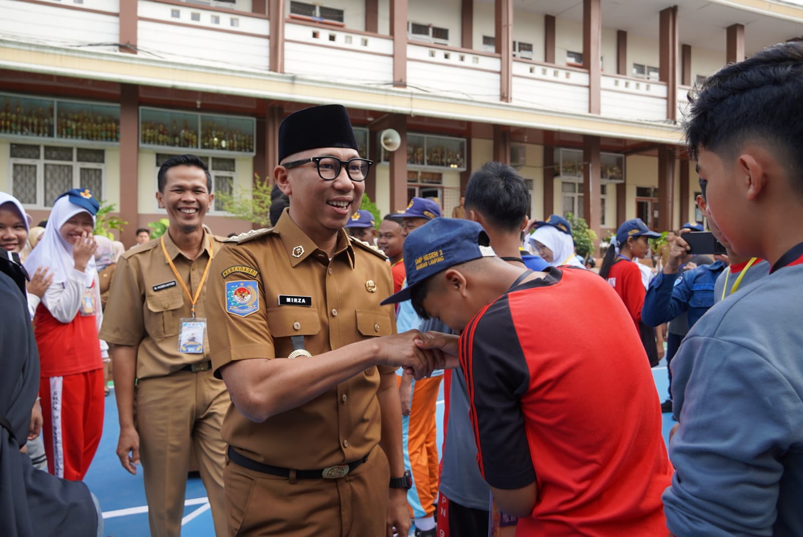 Tinjau MPLS, Gubernur Lampung Dorong Peningkatan Pendidikan Berkualitas Dan Merata