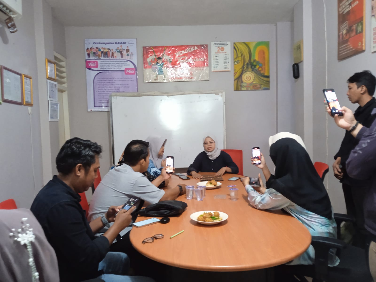 Damar Resmi Dampingi Kasus Kekerasan Berbasis Gender Terhadap Mahasiswi Di Lampung