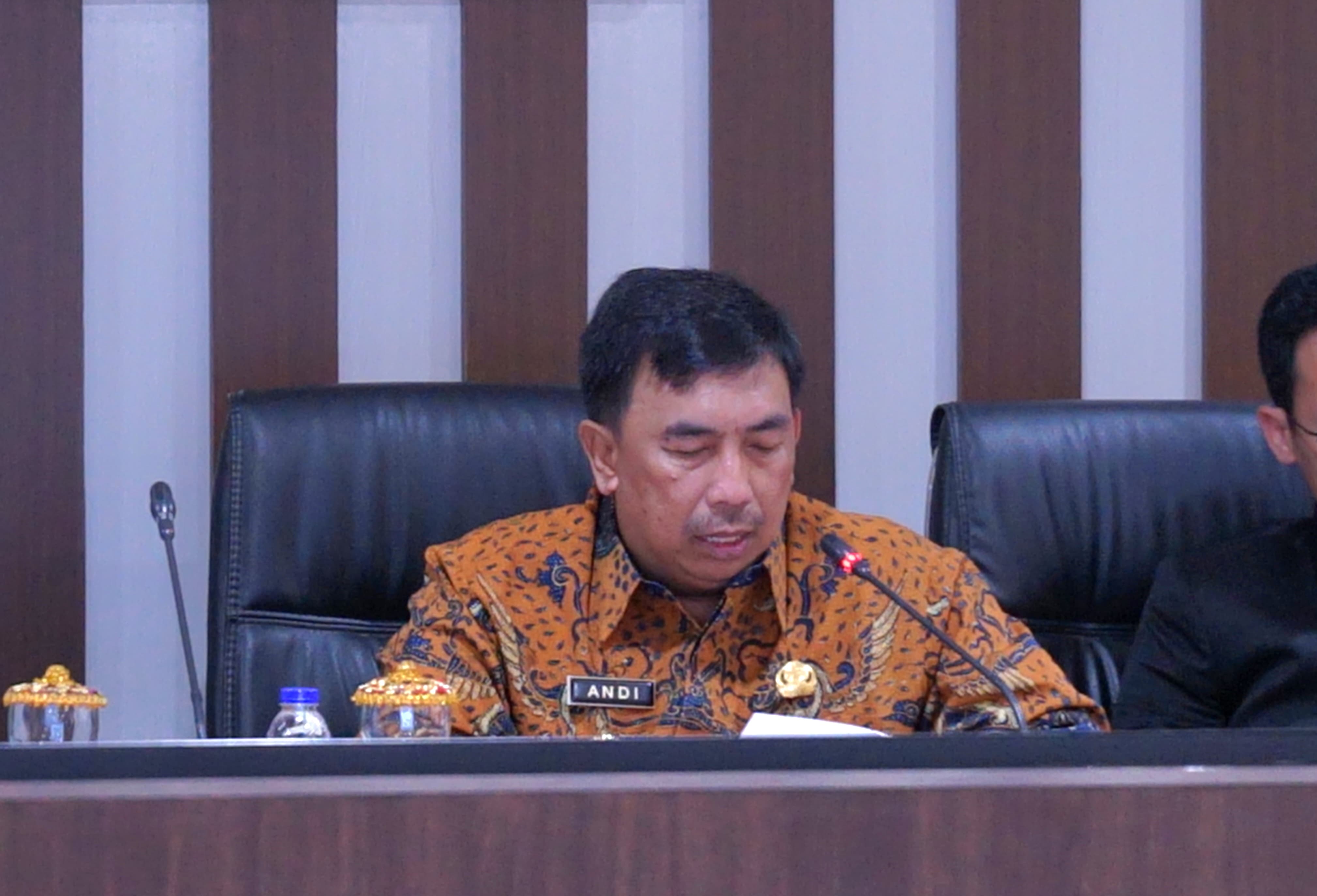 Pj. Sekretaris Daerah Andi Purwanto Hadiri Rapat Evaluasi Rancangan Peraturan Daerah APBD 2024