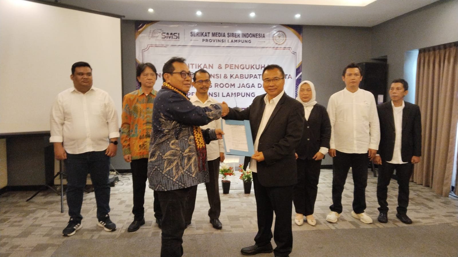 Ketum SMSI Kukuhkan Pokja Newsroom Jaga Desa, Perkuat Sinergi Kawal Tata Kelola Pemerintahan Desa