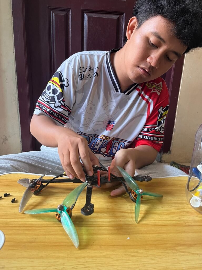 Pangkas Waktu Hitungan Hari Jadi 15 Menit, Drone AI Kumbang Unila Jadi Penyelamat Petani Kopi Lampung