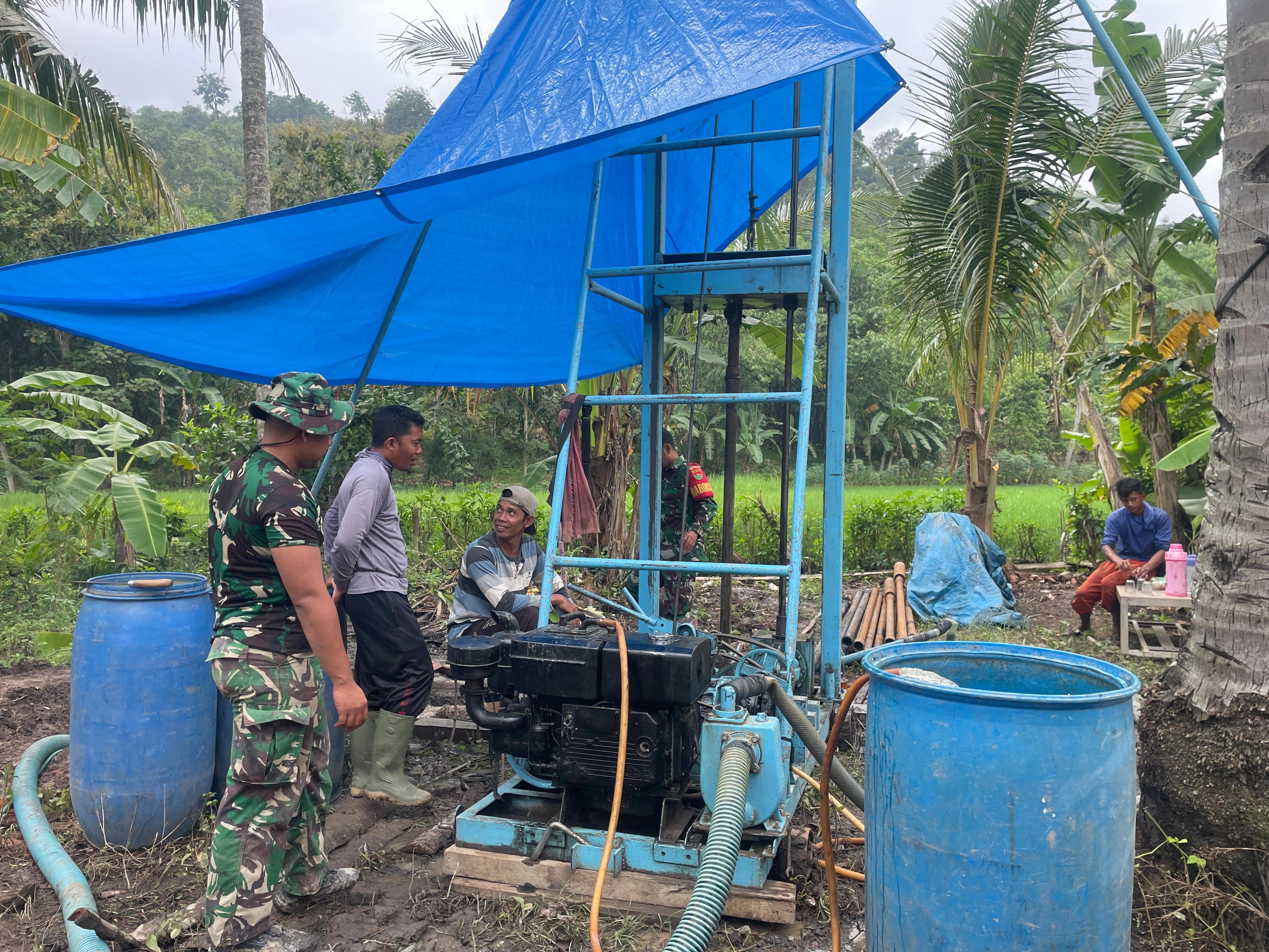 Hari Keempat TMMD Di Pesawaran: Pembangunan Sumur Bor Di 5 Titik Terus Dikebut