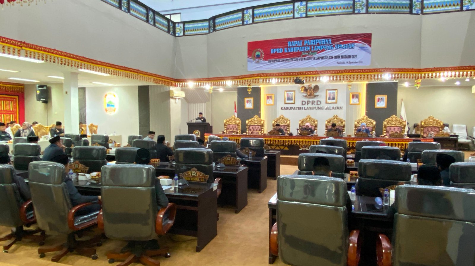 DPRD Lampung Selatan Gelar Paripurna, Wabup Syaiful Anwar Sampaikan Ranperda APBD 2027