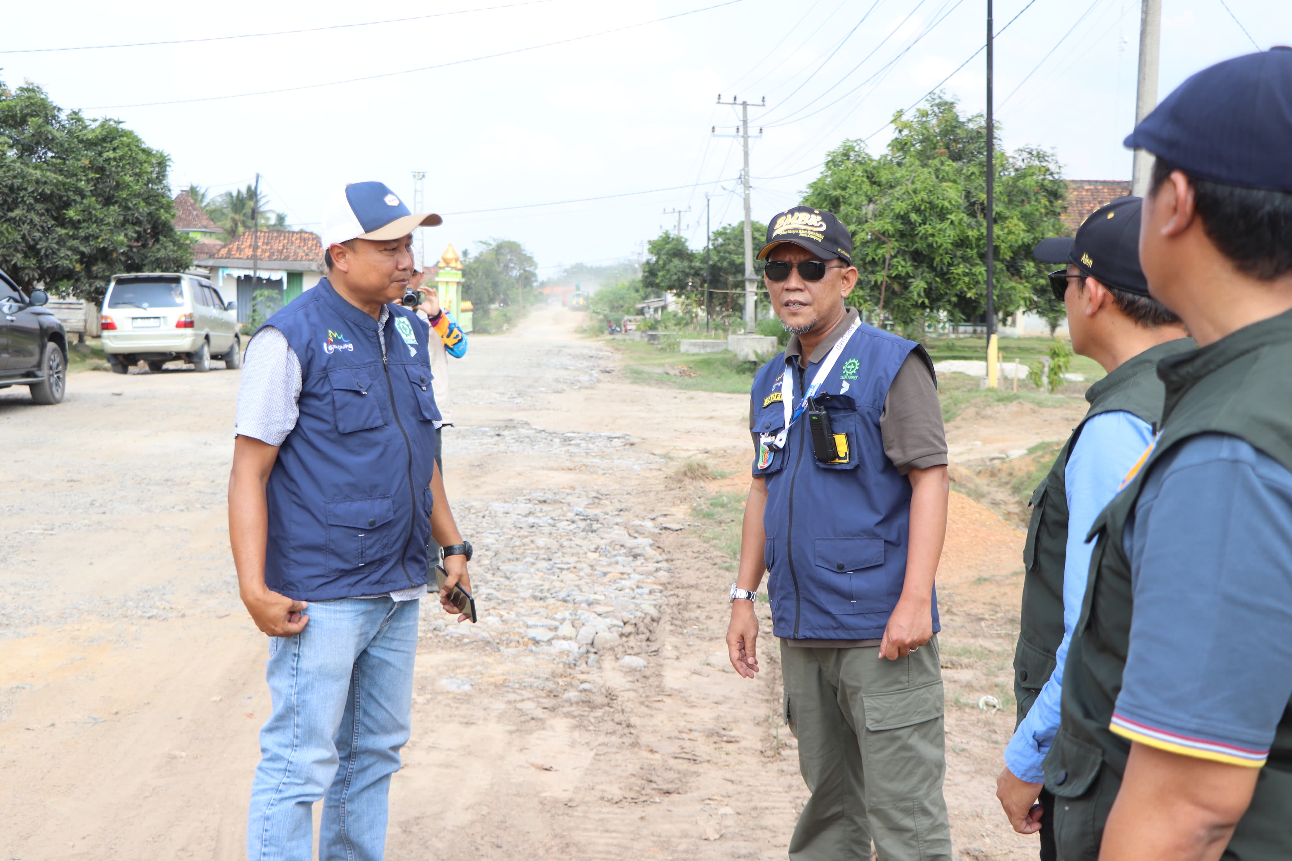 Kadis BMBK Lampung Tinjau Jalan Adijaya-Sp. Tulung Randu