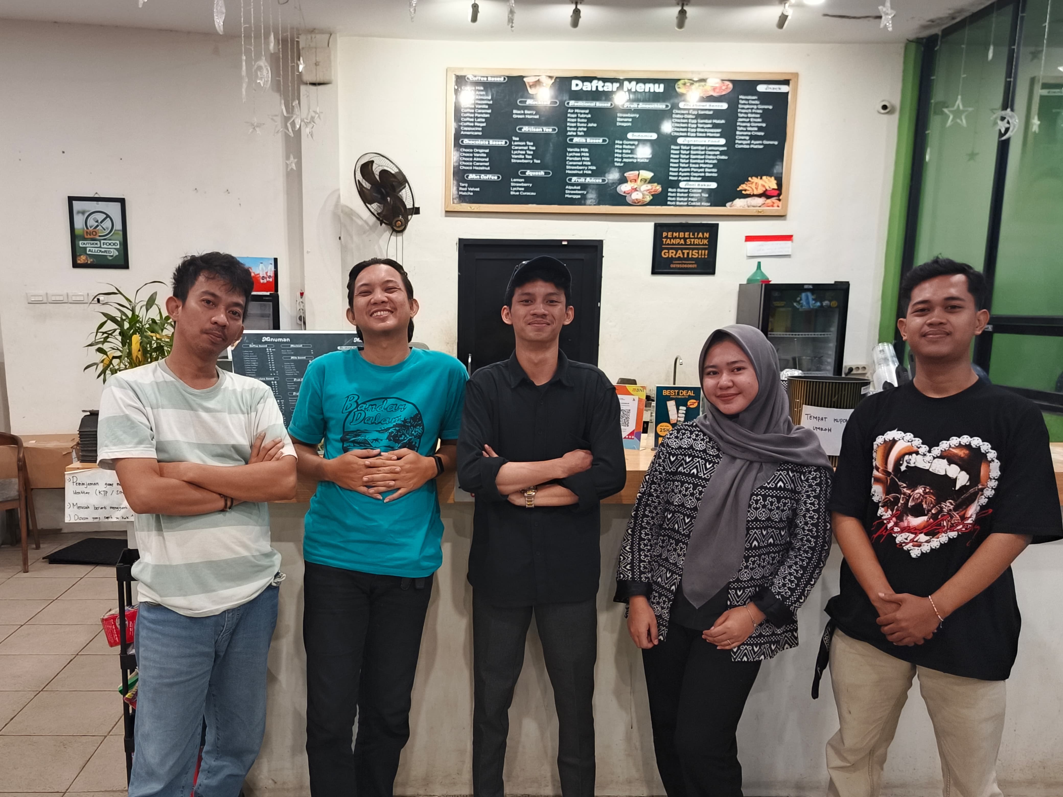 Kembangkan Potensi Seni Generasi Muda, Bento Kopi Gelar Lomba Solo Song Part II