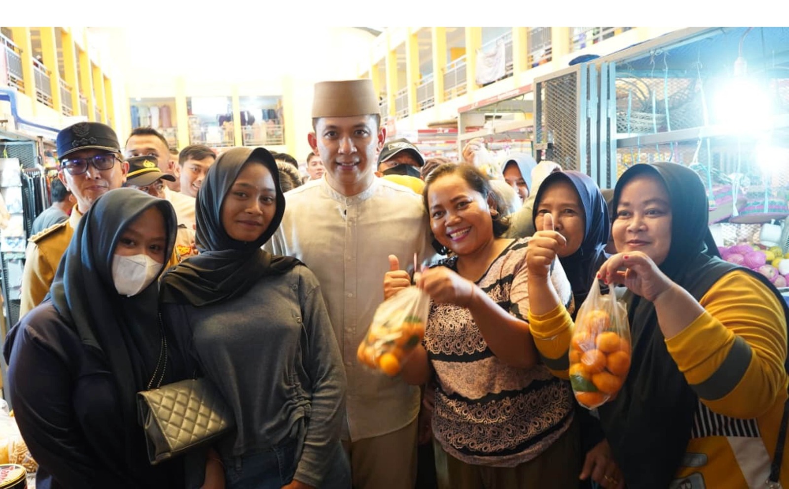 Blusukan Ke Pasar Natar, Bupati Egi Cek Harga Sembako Jelang Lebaran, Pedagang: Masih Stabil