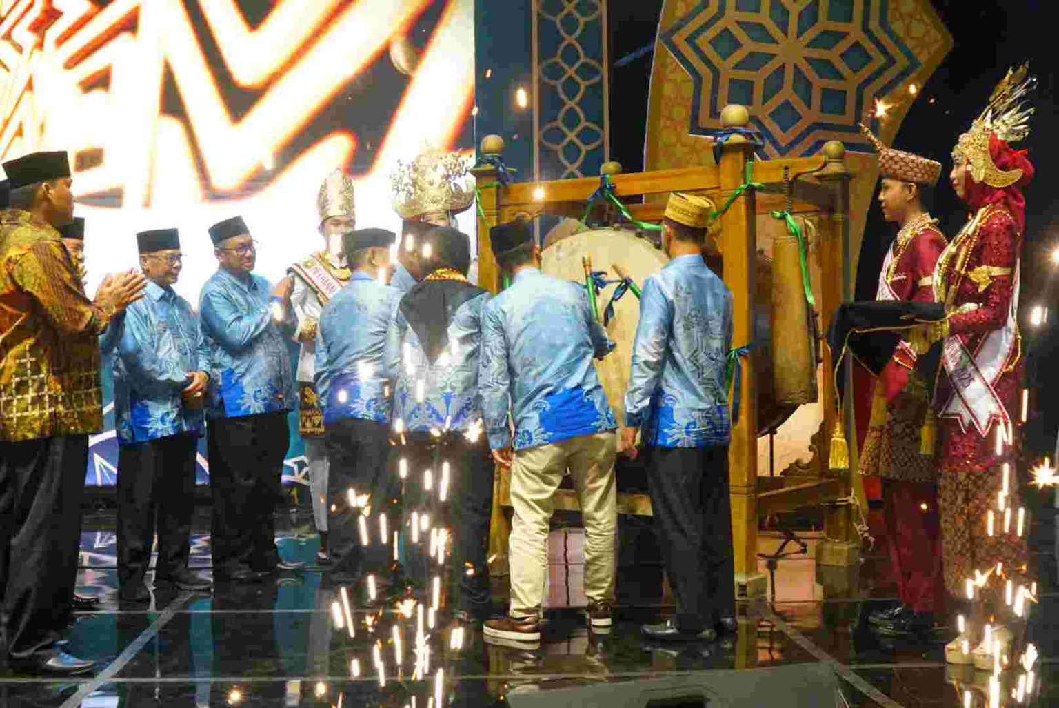 MTQ Ke-54 Bandar Lampung Resmi Dibuka, Eva Dwiana Ajak Generasi Muda Hidup Dengan Nilai Al-Qur’an
