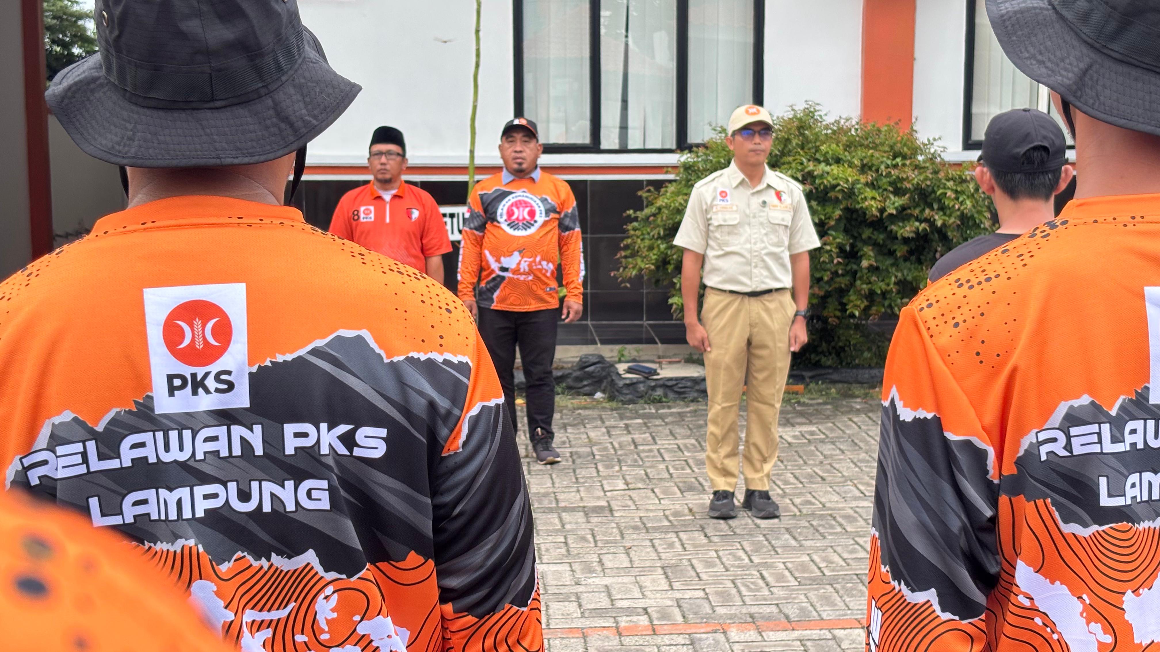 PKS Lampung Kirim Relawan Ke Daerah Bencana Sumatra, Tegaskan Komitmen Pelayanan Tanpa Henti