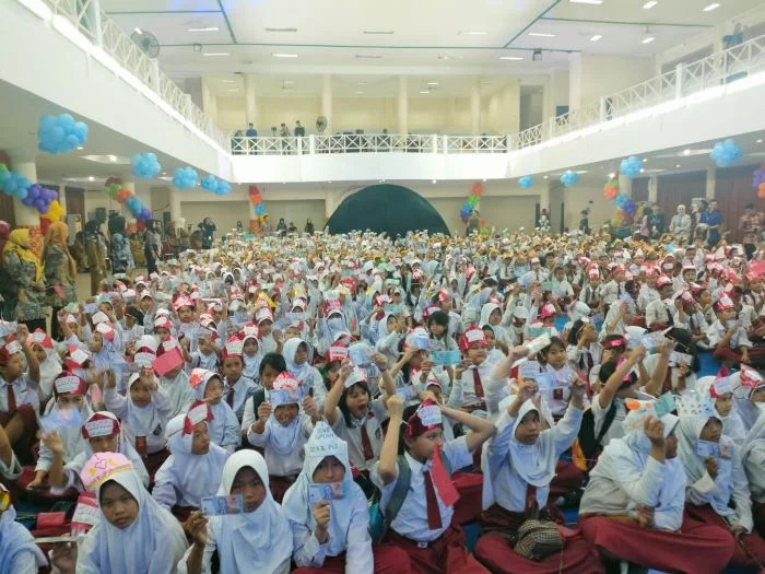 Rupiah Bercerita, BI Sumsel Edukasi 1200 Siswa SD Untuk Cinta Bangga Dan Paham Rupiah