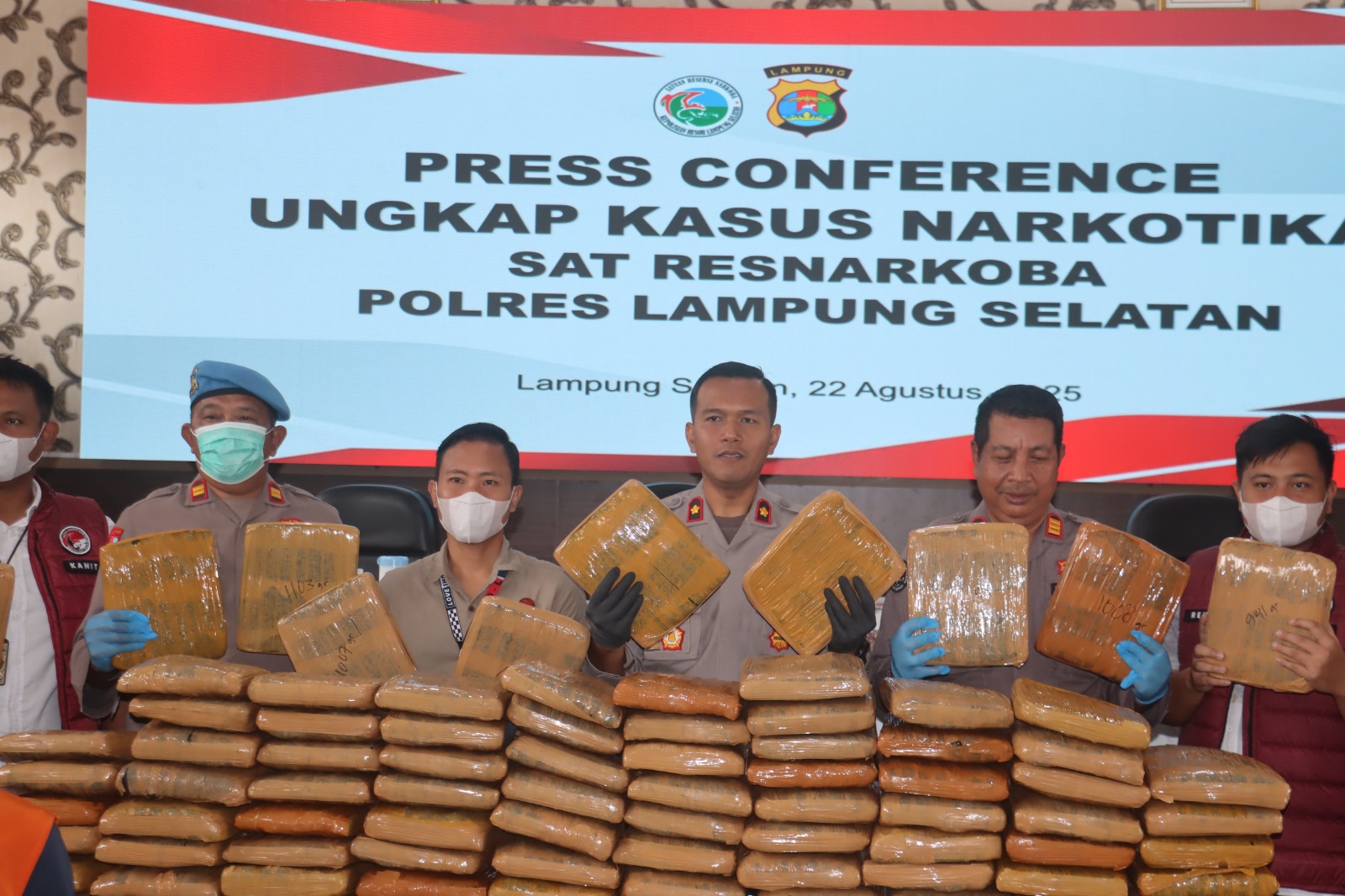 90 Ribu Jiwa Terselamatkan, Polisi Bongkar Penyelundupan Ganja Seberat 90 Kg Di Bakauheni