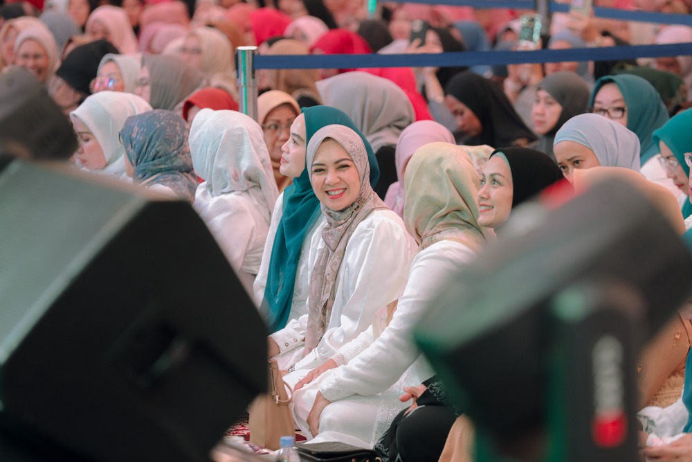 Ketua TP PKK Lampung Hadiri Kajian Akbar BI Dalam Rangka Lampung Sharia Economic Festival