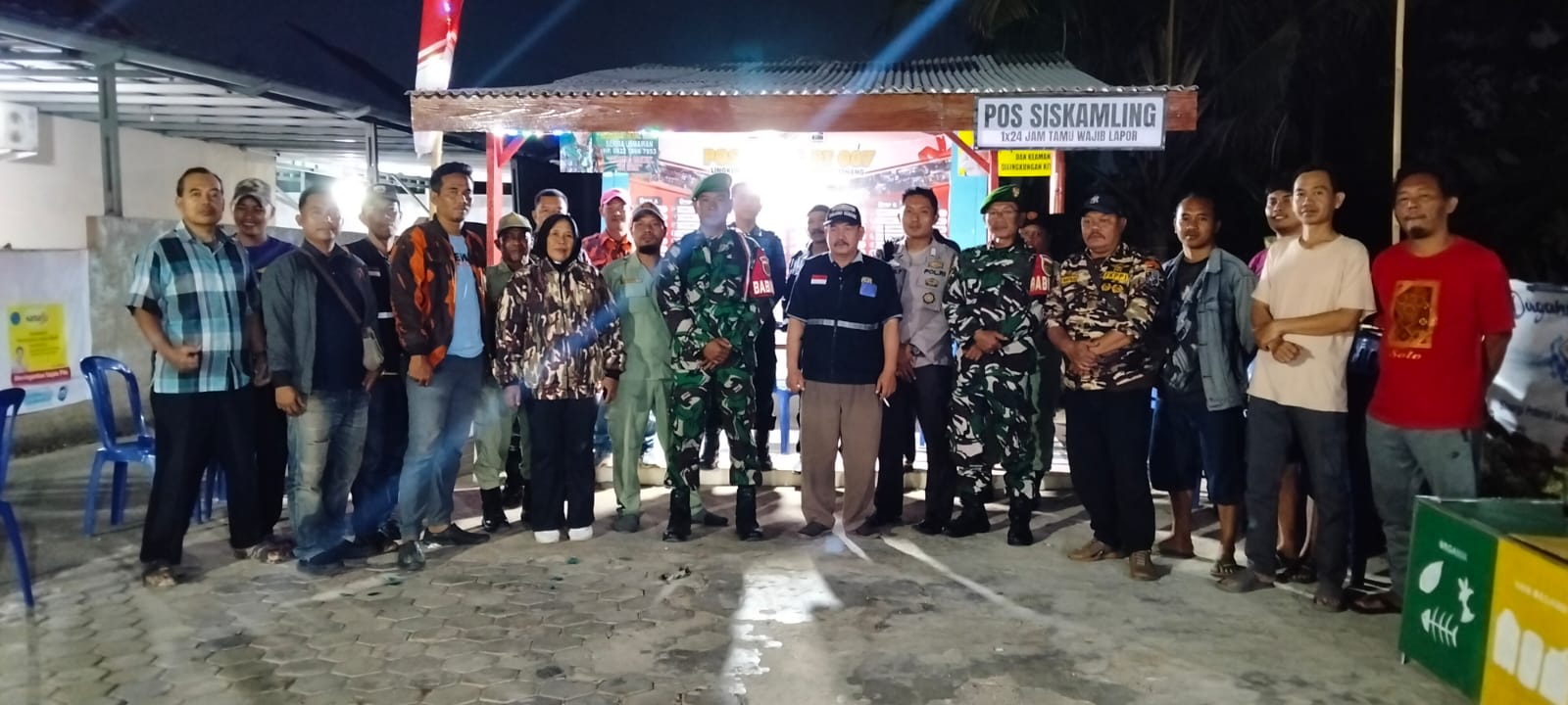 Babinsa Pimpin Patroli Malam, Wujudkan Keamanan Dan Ketertiban Di Way Kandis