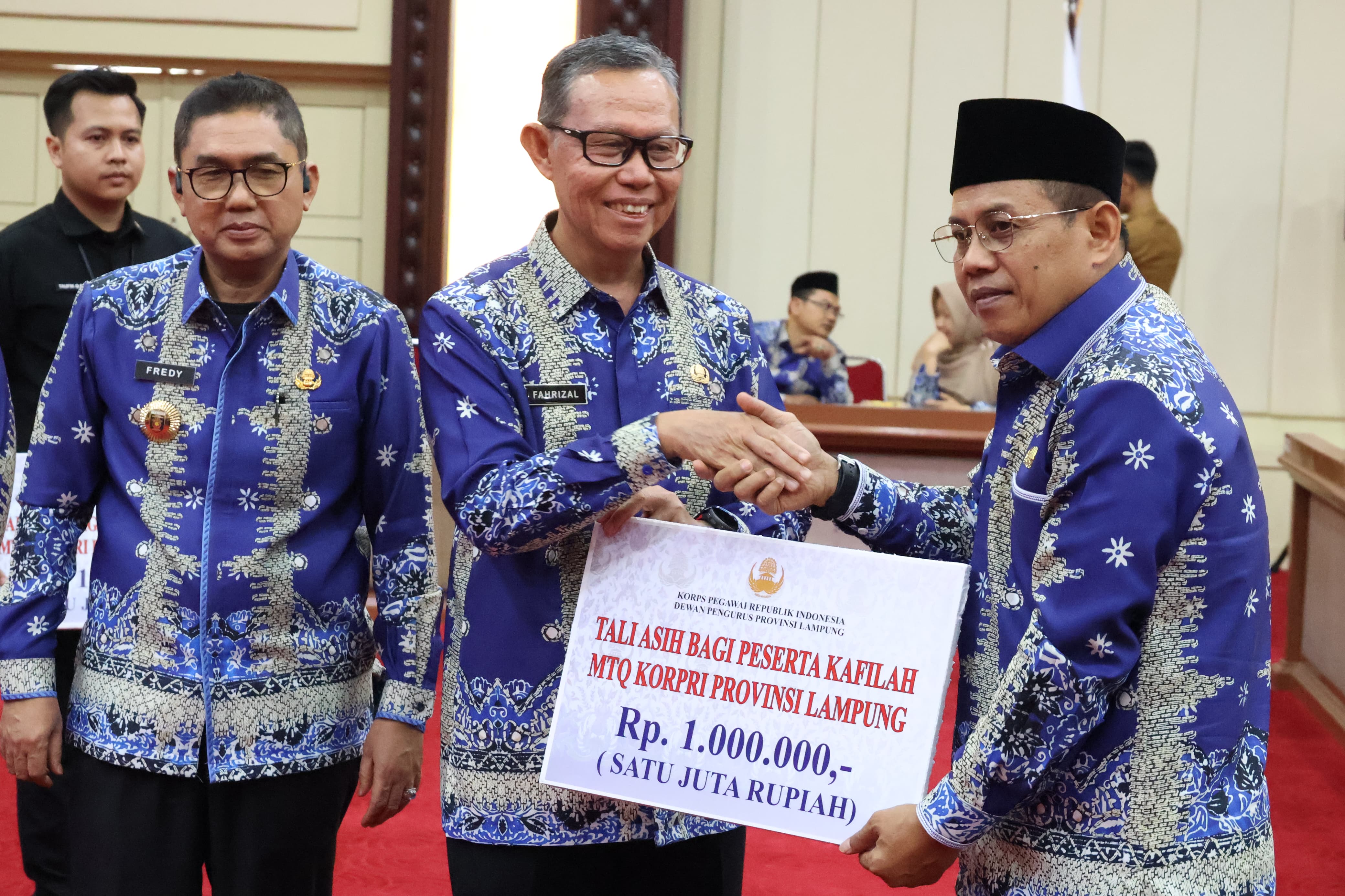 Sekdaprov Lampung Lepas Kafilah MTQ Korpri 2024 Menuju Ajang Nasional Di Palangkaraya