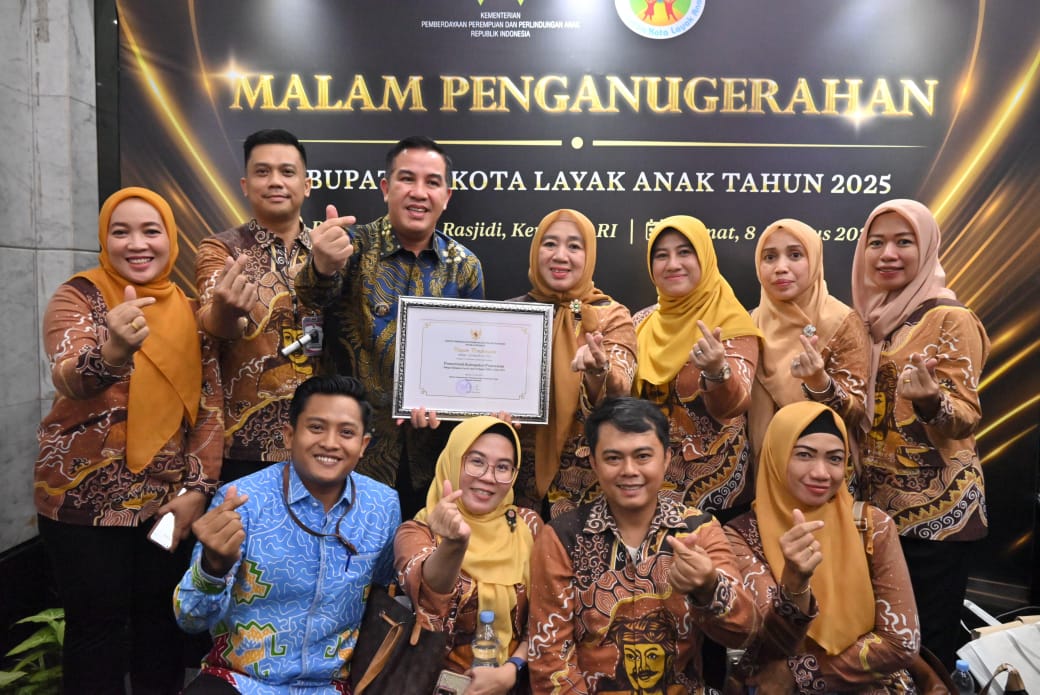 Kabupaten Pesawaran Raih Penghargaan Kabupaten Layak Anak Kategori Nindya