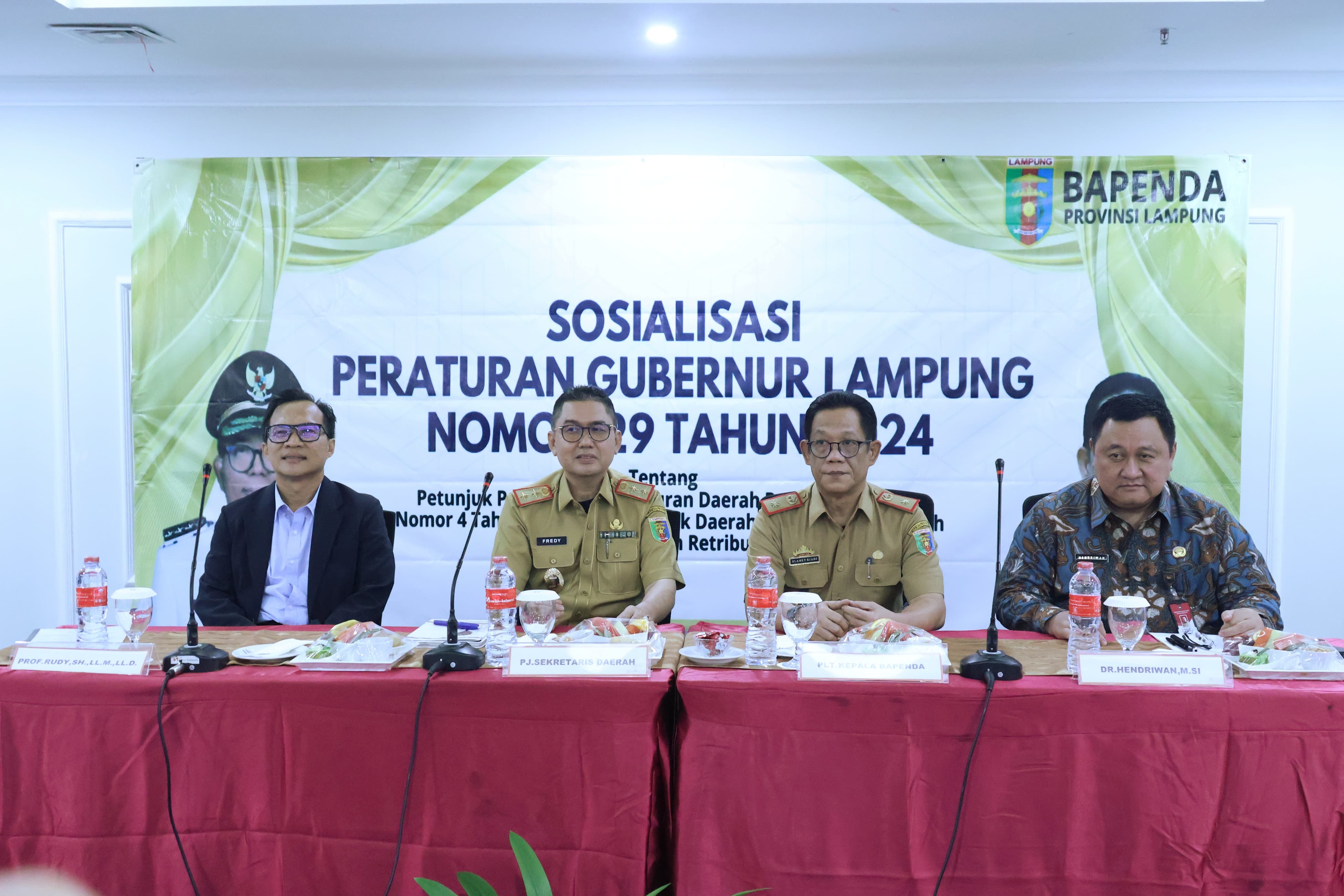 Optimalisasi PAD, Pj. Sekdaprov Fredy SM Buka Sosialisasi Pergub Retribusi Daerah Lampung