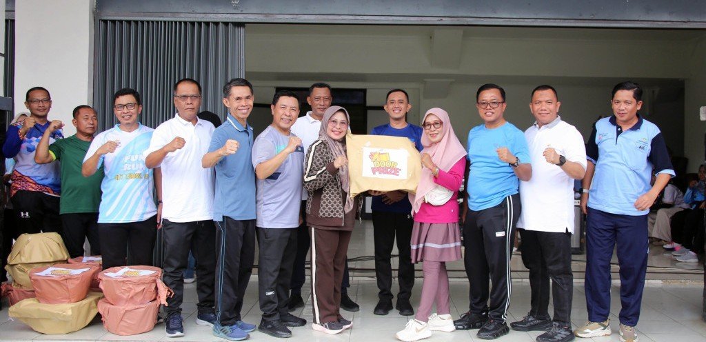 Ada Hadiahnya! Dispora Lampung Selatan Bikin Senam Jumat Di GWH Makin Seru