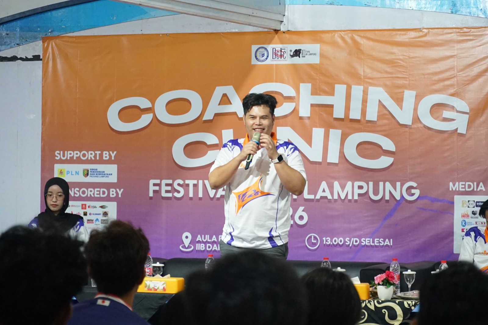 Hadirkan 3 Juri Nasional FFL 2026, UKM DCFC Gelar Coaching Clinic Sineas Muda Di Lampung