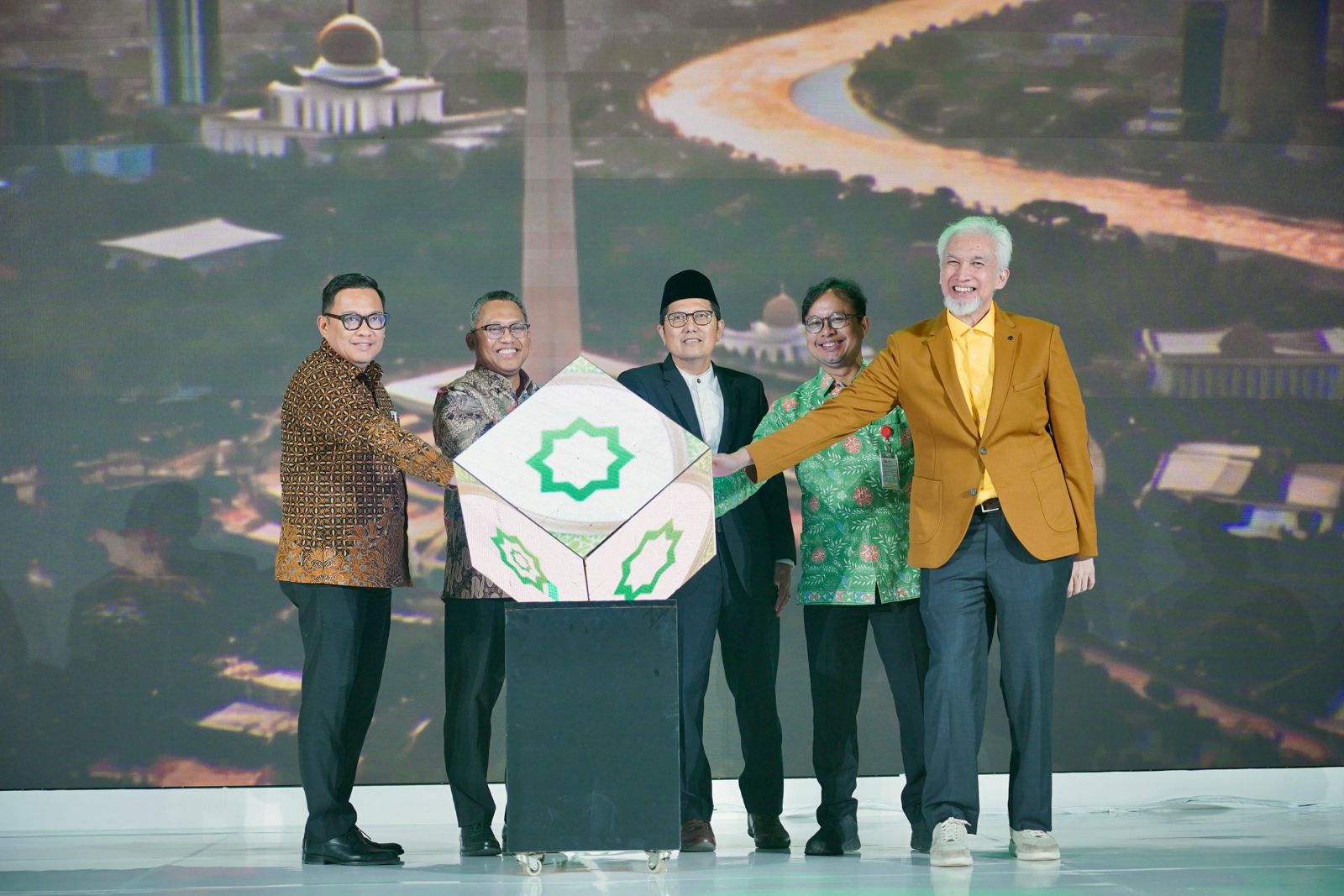 Perkuat Ekosistem Ekonomi Syariah, Pegadaian Dukung Penerbitan Fatwa Kegiatan Usaha Bulion Oleh DSN-MUI