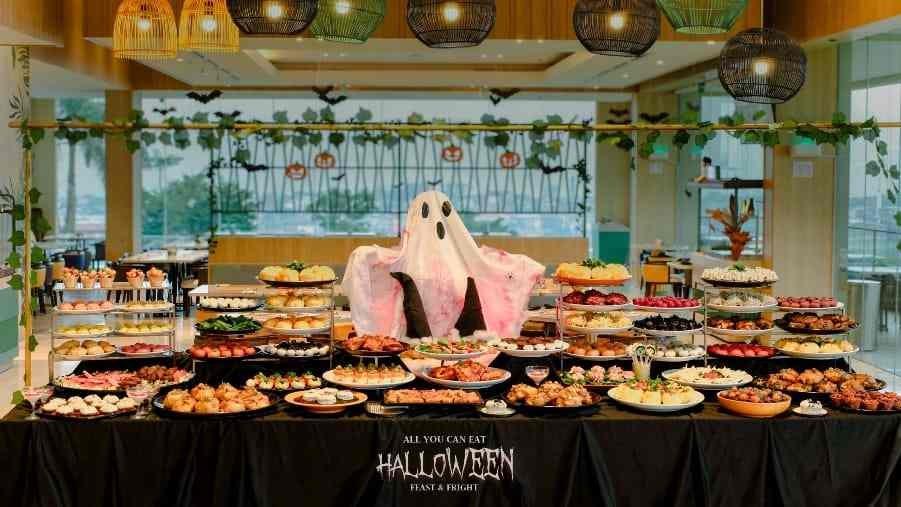 Holiday Inn Lampung Bukit Randu Hadirkan Halloween Feast & Fright All You Can Eat