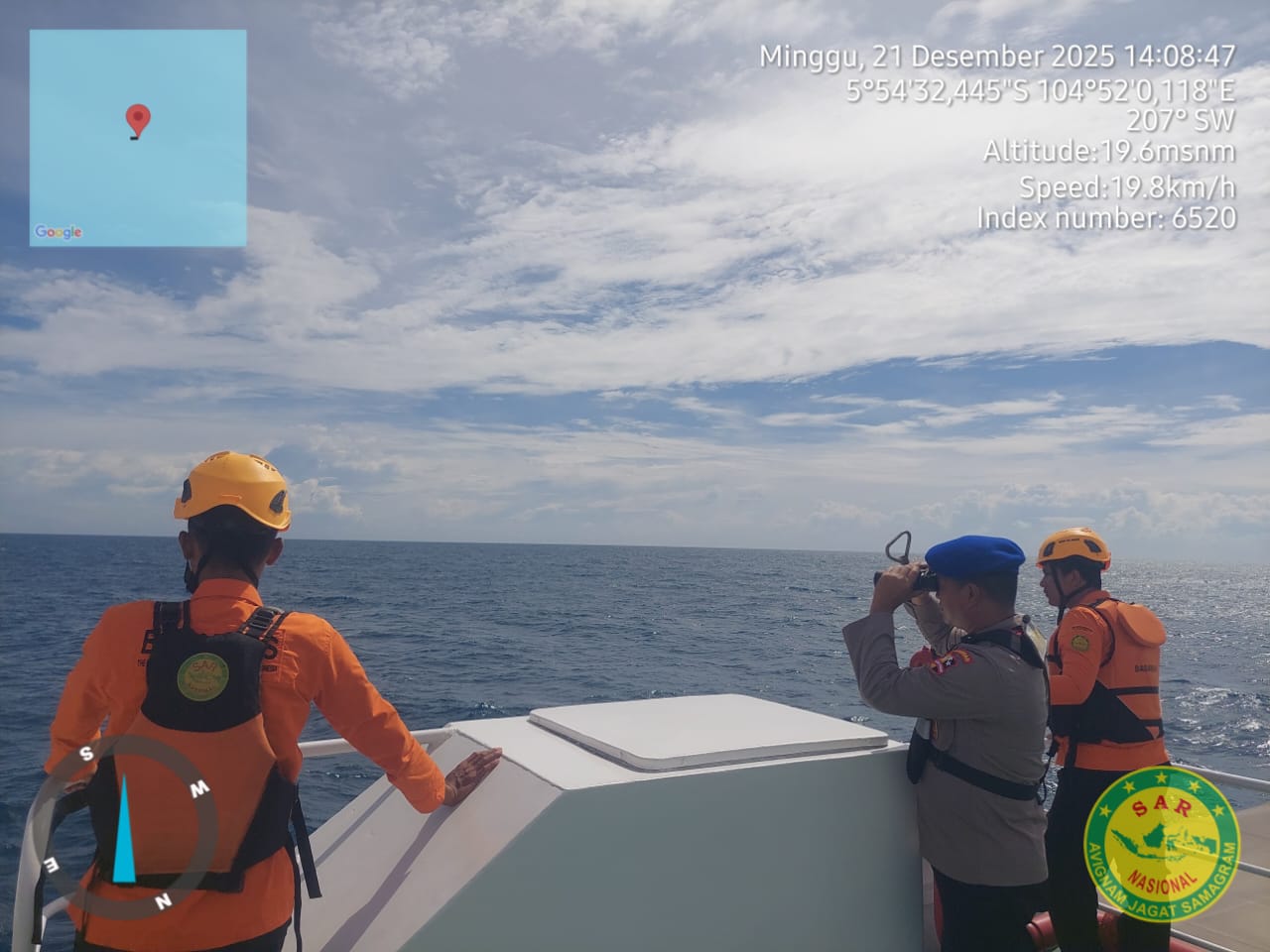 Pencarian 8 ABK KM Maulana 30 Terus Dilanjutkan, Tim SAR Gabungan Bagi Dua Sektor Operasi
