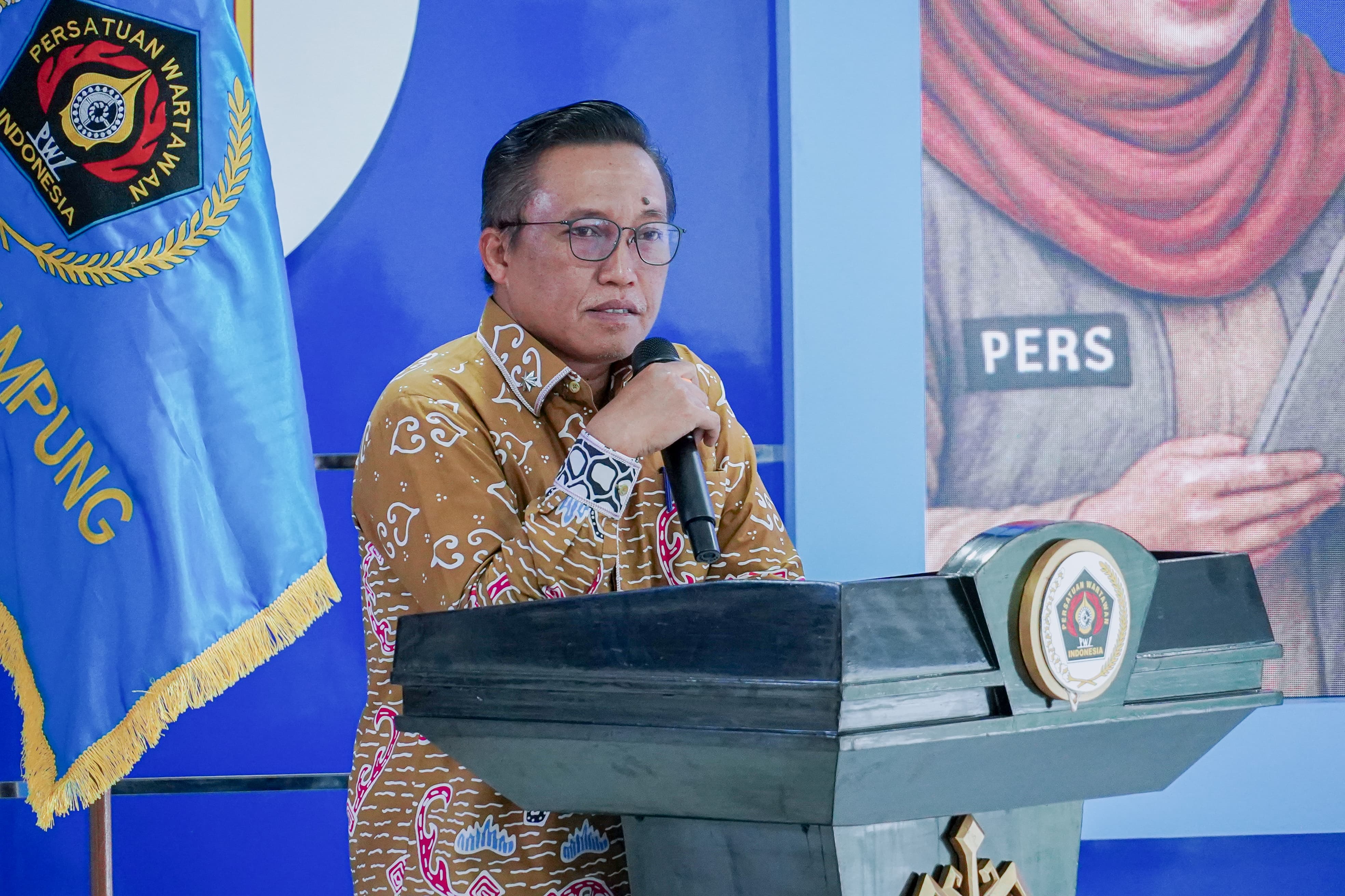 Gubernur Tekankan Integritas Dan Profesionalisme Jurnalis Di Era Digital