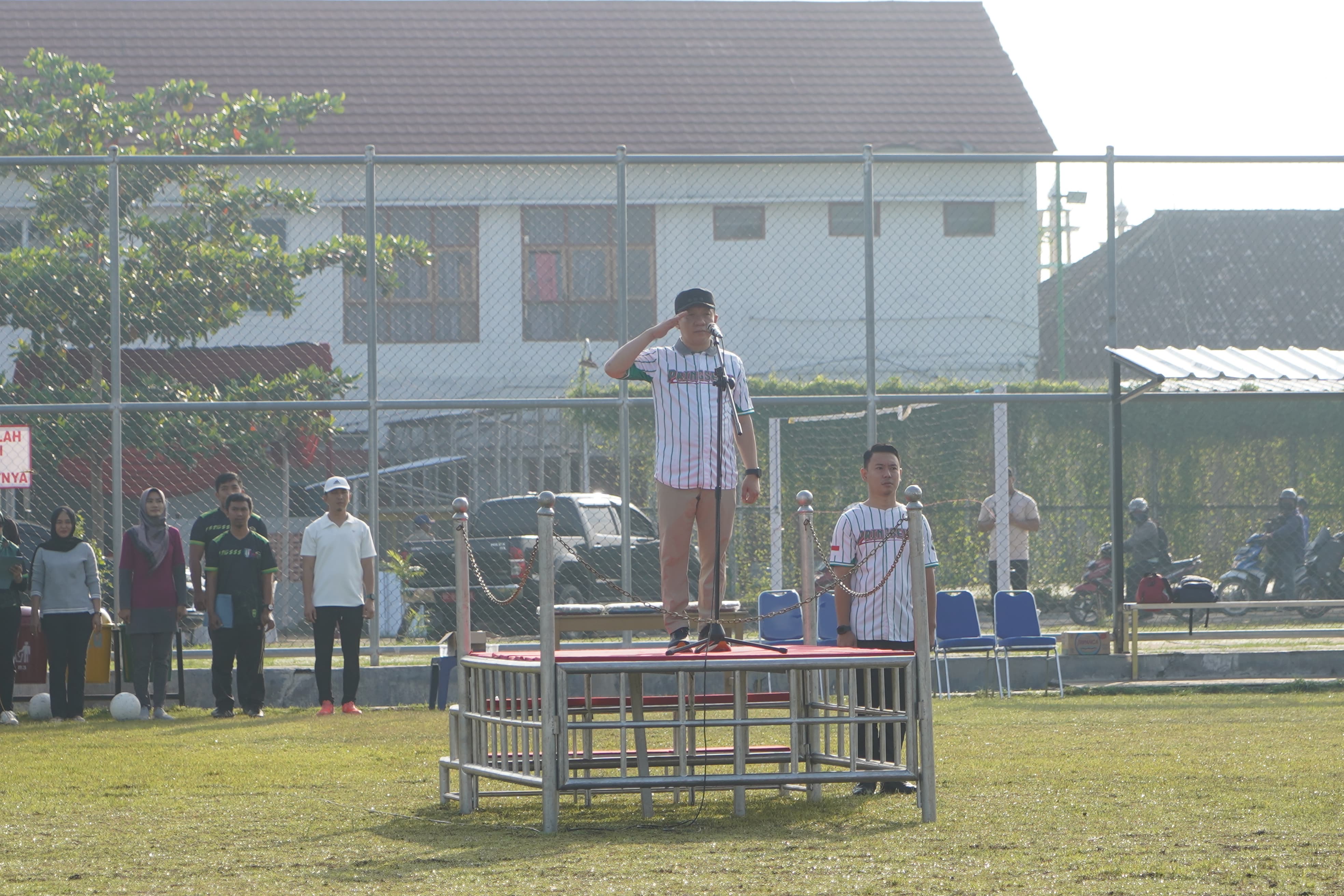 Pj Bupati Pringsewu Ajak ASN & Masyarakat Budayakan Olahraga