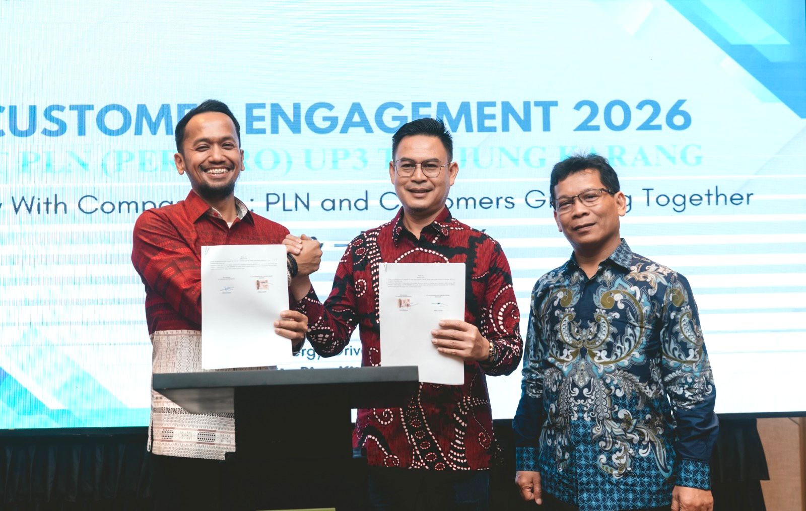 Tingkatkan Pelayanan Lewat Energy With Compassion, PLN Gelar Customer Engagement