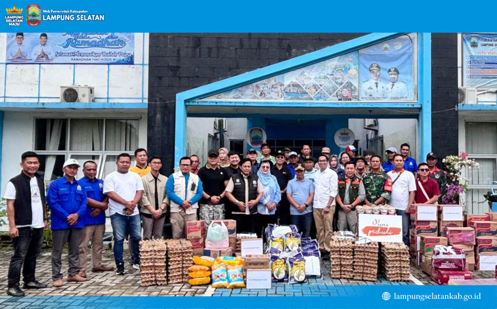 1.175 KK Korban Banjir Terima Bantuan Dari Pemkab Lamsel Dan 10 Perusahaan