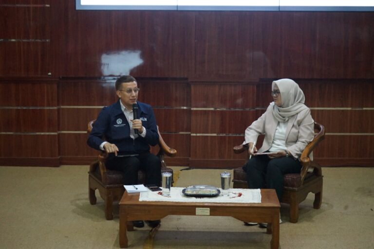 FISIP Gelar Kuliah Umum Telaah Isu-Isu Global Dan Kawasan