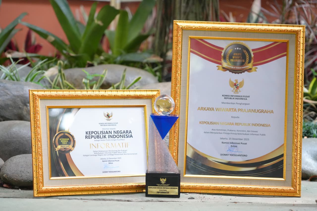 Dinobatkan Sebagai Badan Publik Terbaik Nasional, Polri Raih Arkaya Wiwarta Prajanugraha