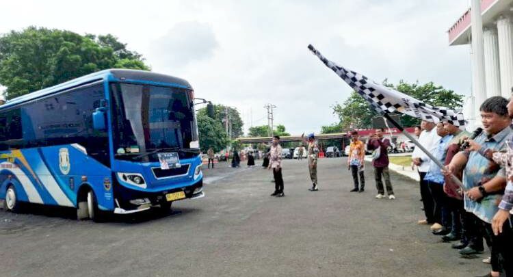Pemkot Lepas 70 Santri Ikut Muktamad Di Ponpes Hidayatul Mubtadi’in
