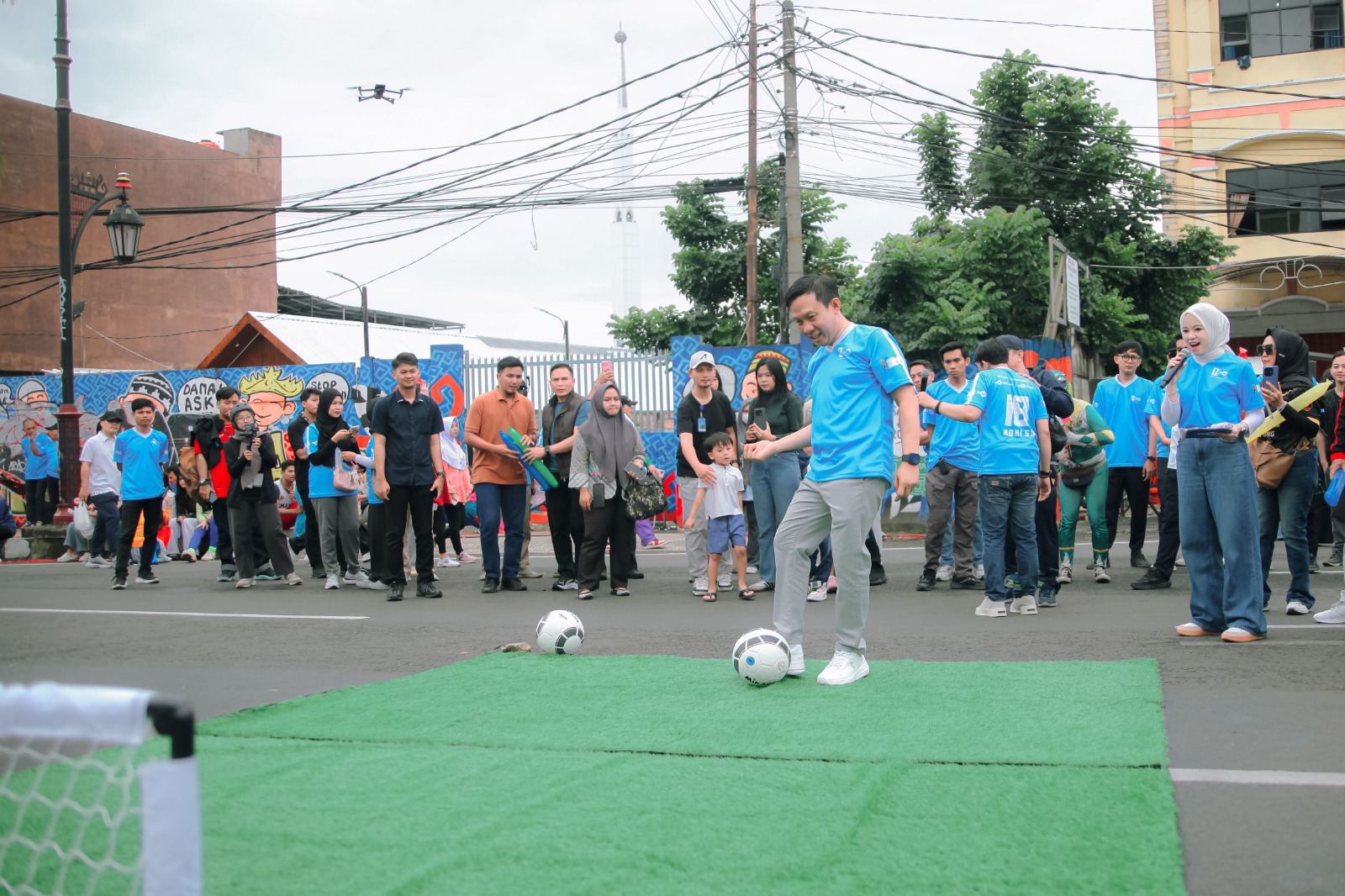 Sekdaprov Marindo Kurniawan Lakukan Kick Off Untuk Acara Siaran Piala Dunia 2026 Yang Diselenggarakan TVRI Lampung