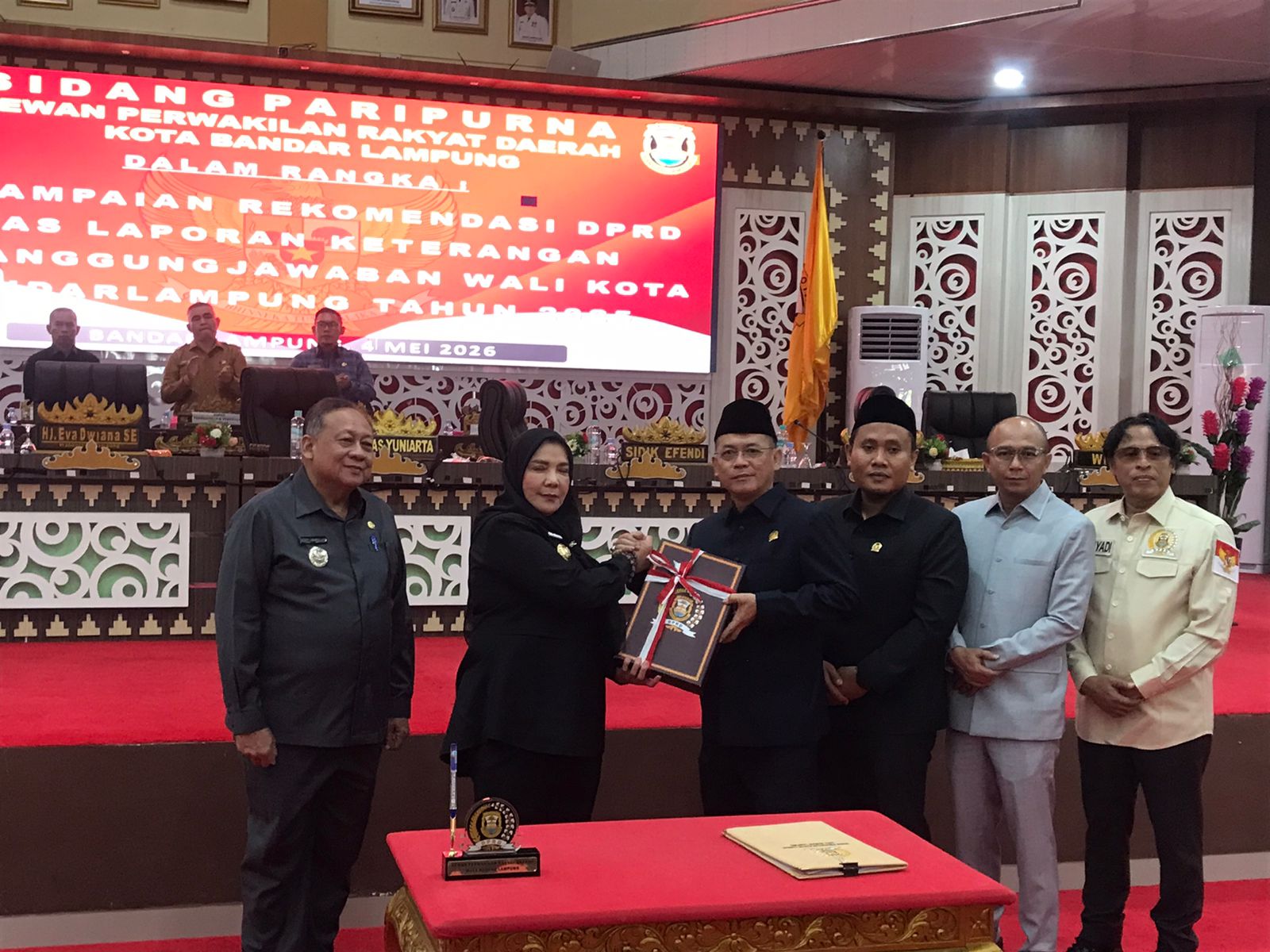 Wali Kota Eva Dwiana Hadiri Paripurna DPRD, Tekankan Pentingnya RKPD