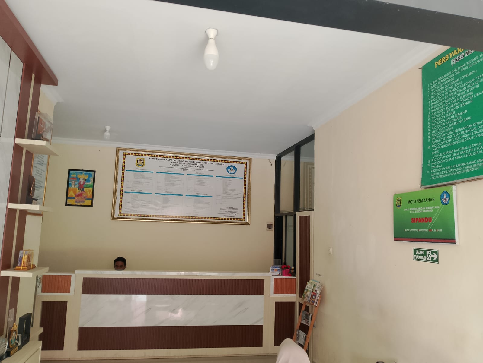 Janji Wawancara, Kadisdik Bandar Lampung Malah 'Hilang' Usai Wartawan Menunggu 1 Jam