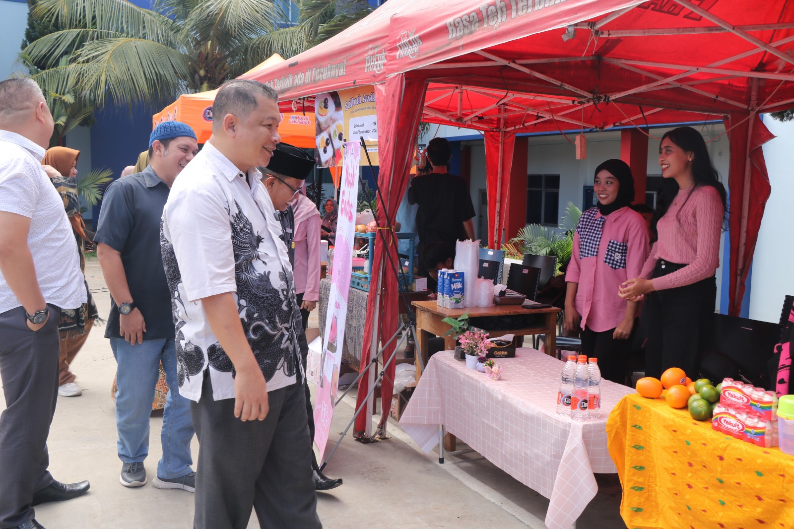 Pesta Mahasiswa Manajemen IIB Darmajaya Dorong Jiwa Wirausaha Mahasiswa