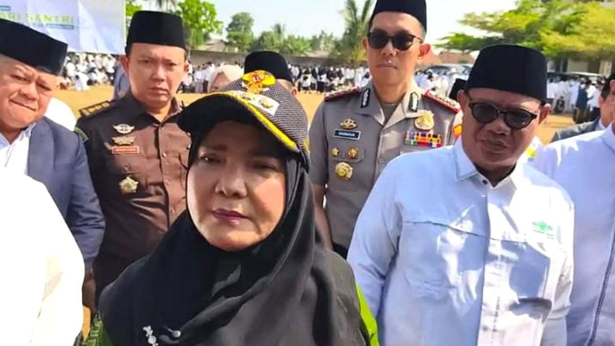 Pemkot Bandar Lampung Salurkan Beasiswa Santri Hingga Makkah-Jeddah, Eva Dwiana: Kembali Dan Siarkan Ilmu Agama