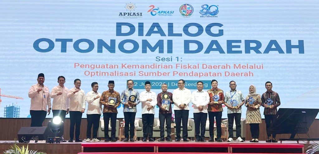 Bupati Egi Ikuti Dialog Otonomi Daerah Pada HUT Ke-26 Apkasi