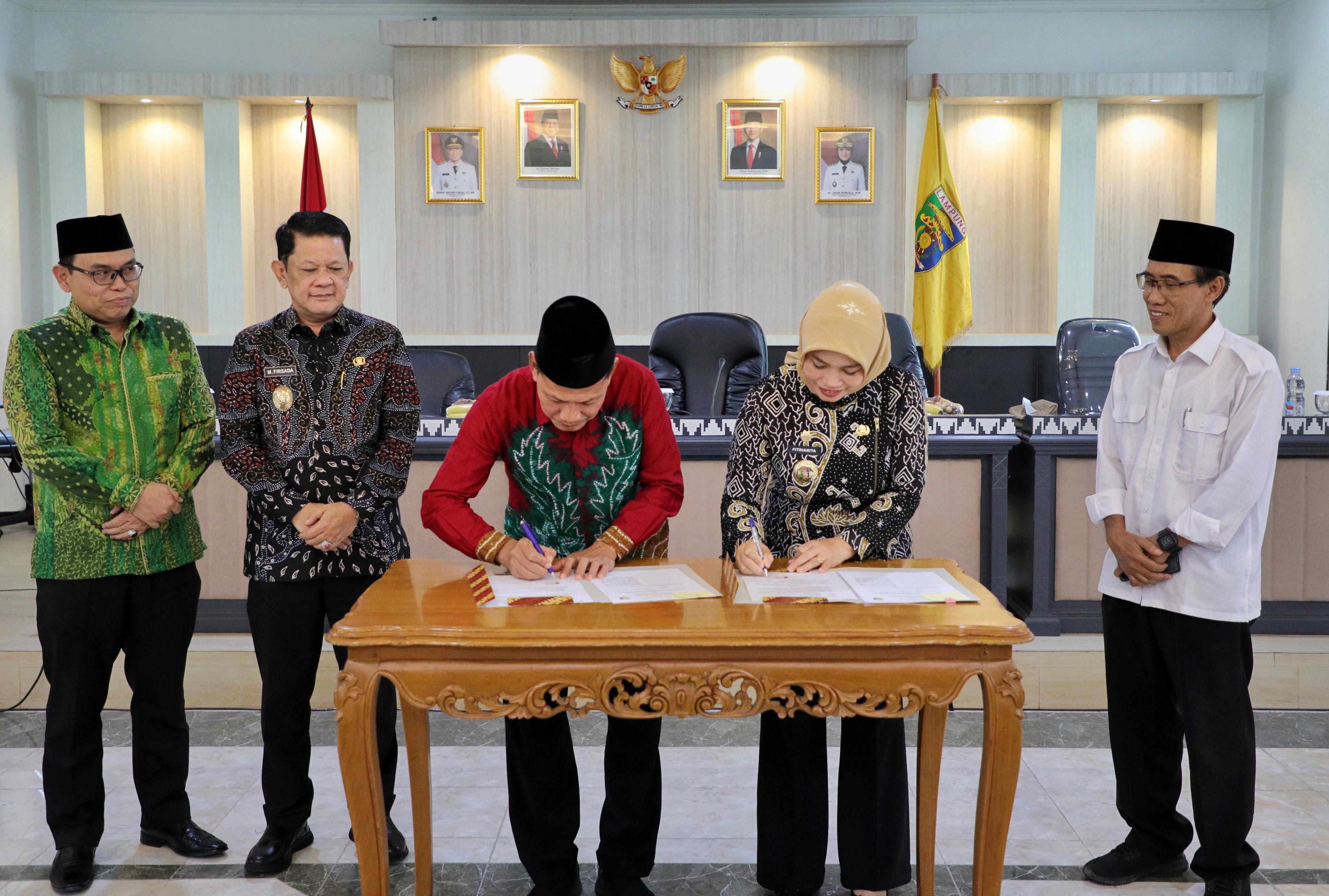 Pj. Sekdaprov Lampung Buka Pembekalan KKN Tematik UIN Raden Intan, Fokus Pada Perlindungan Anak