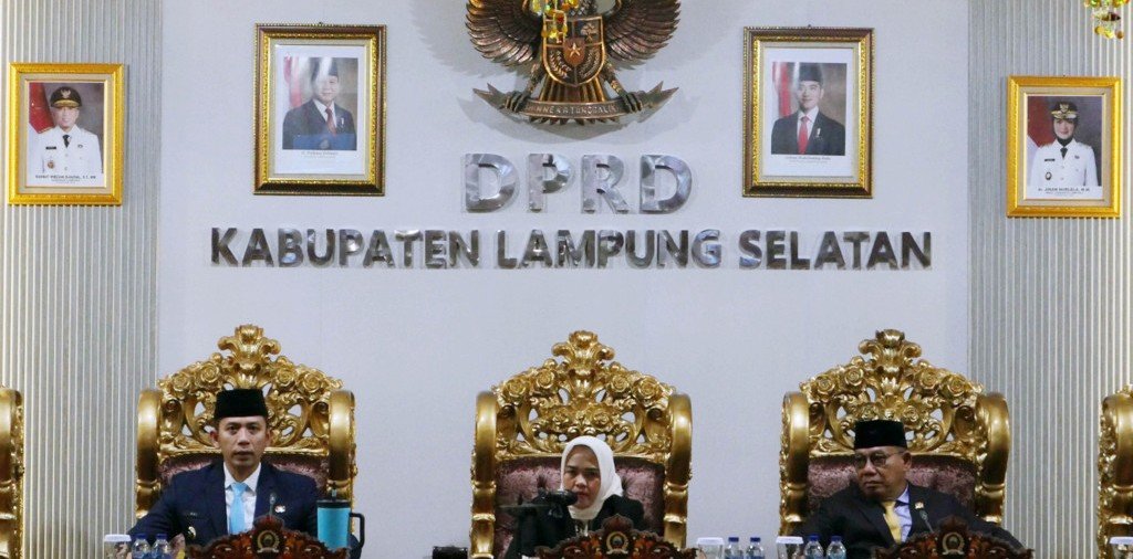 Pemkab Dan DPRD Lamsel Ikuti Pidato Kenegaraan Presiden Prabowo