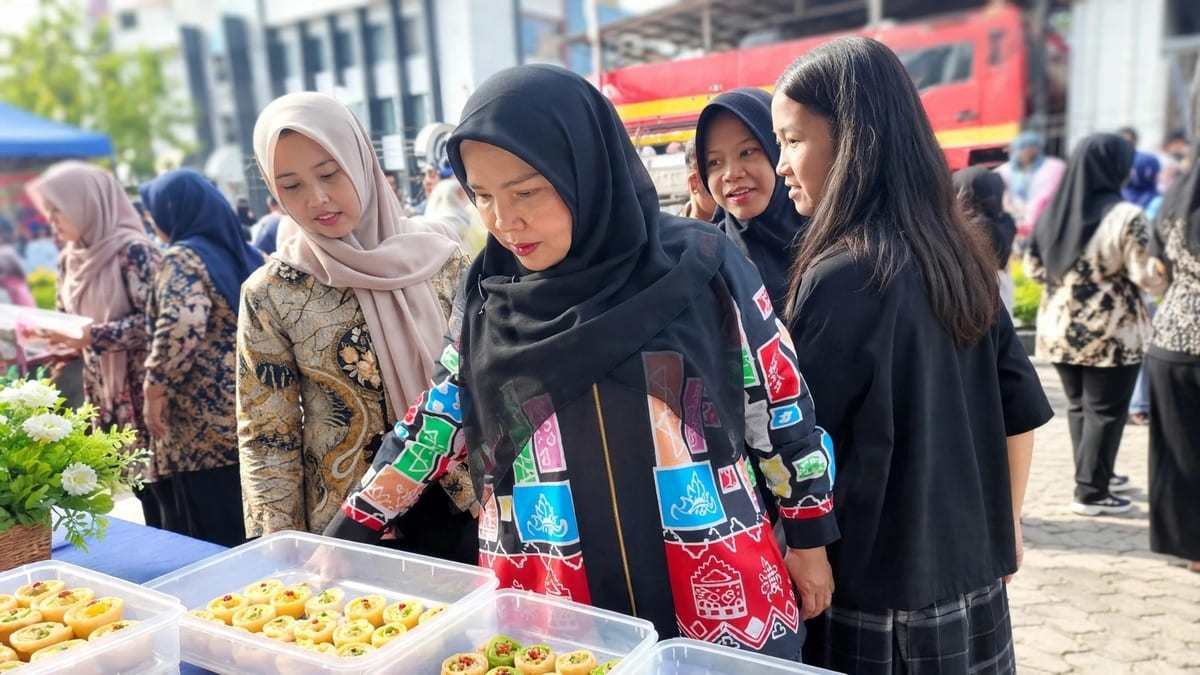 Dagangan Ludes Diborong Walikota, Pedagang Risol Di CFD Adipura: Senang Dan Terharu