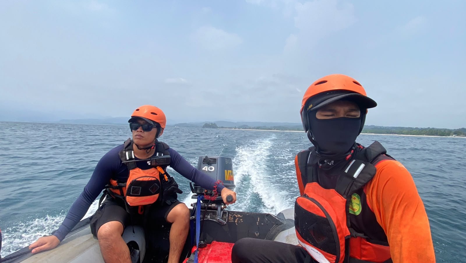 Tim SAR Gabungan Cari Nelayan Yang Diduga Tenggelam Di Perairan Labuhan Jukung